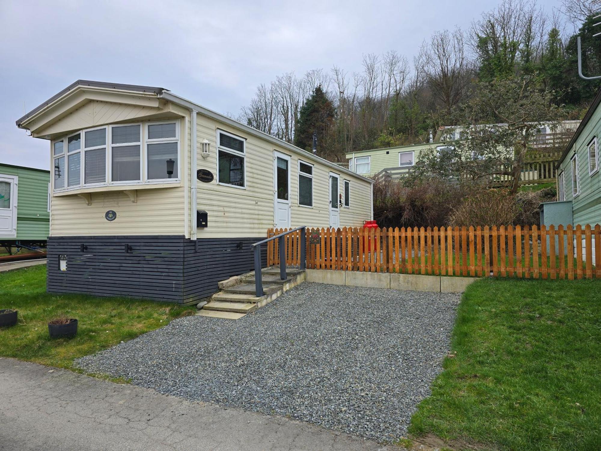 Wonderful 2 Bedroom Mobile Home Aberystwyth Ngoại thất bức ảnh